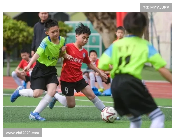 英超俱乐部社区活动持续开展，青少年足球培训受关注